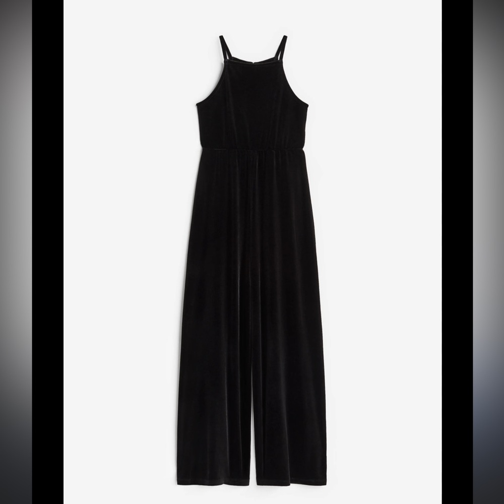 H&M black velvet jump suit girls 8-10